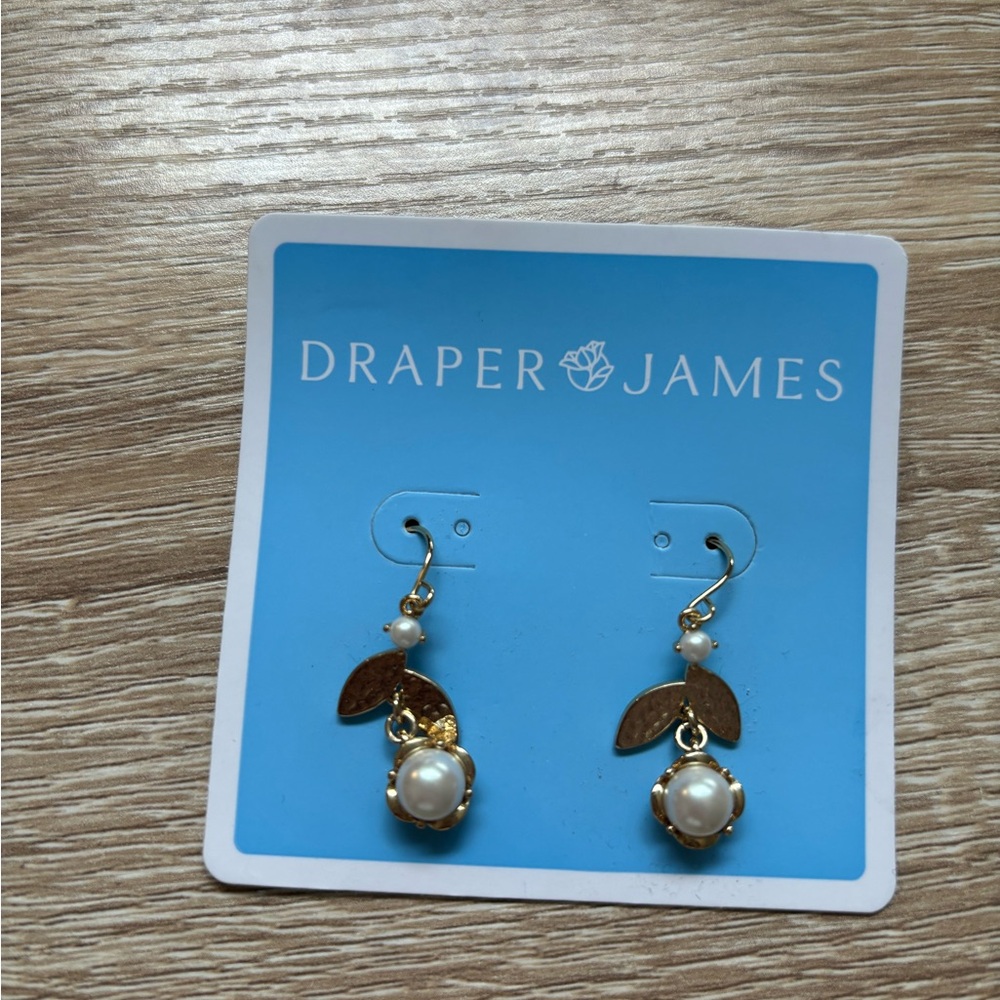 Draper James pearl earrings